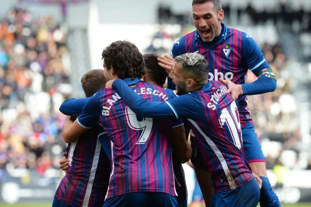 赛的顶级射 赛的顶级射