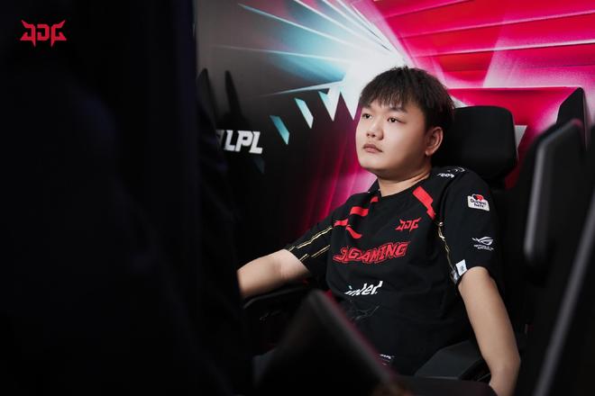 的基础上 的基础上